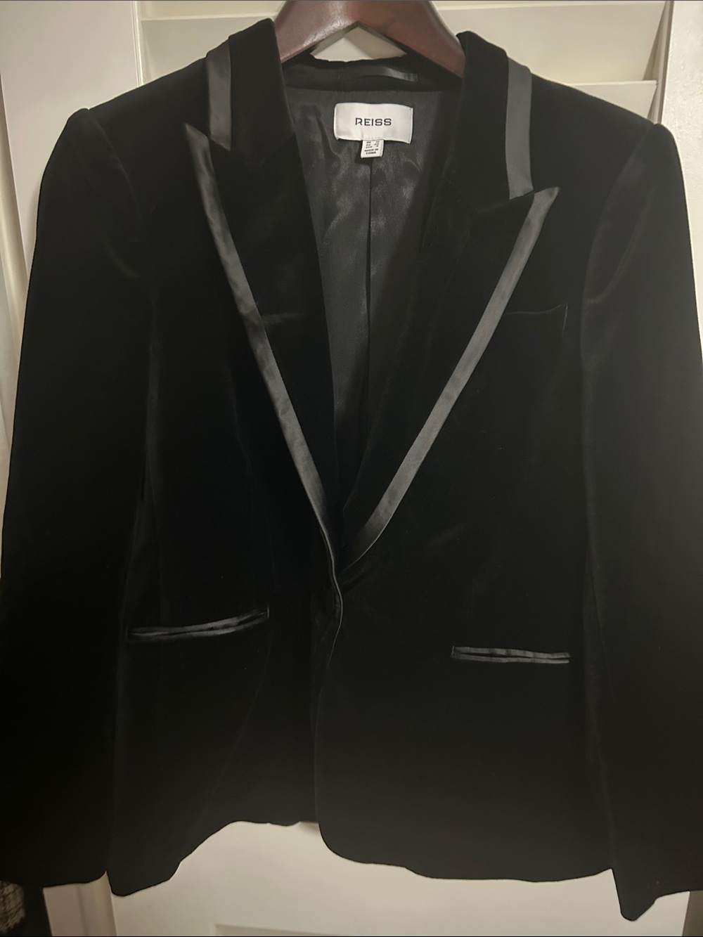 Reiss Black Velvet Satin-Trim Tuxedo Blazer